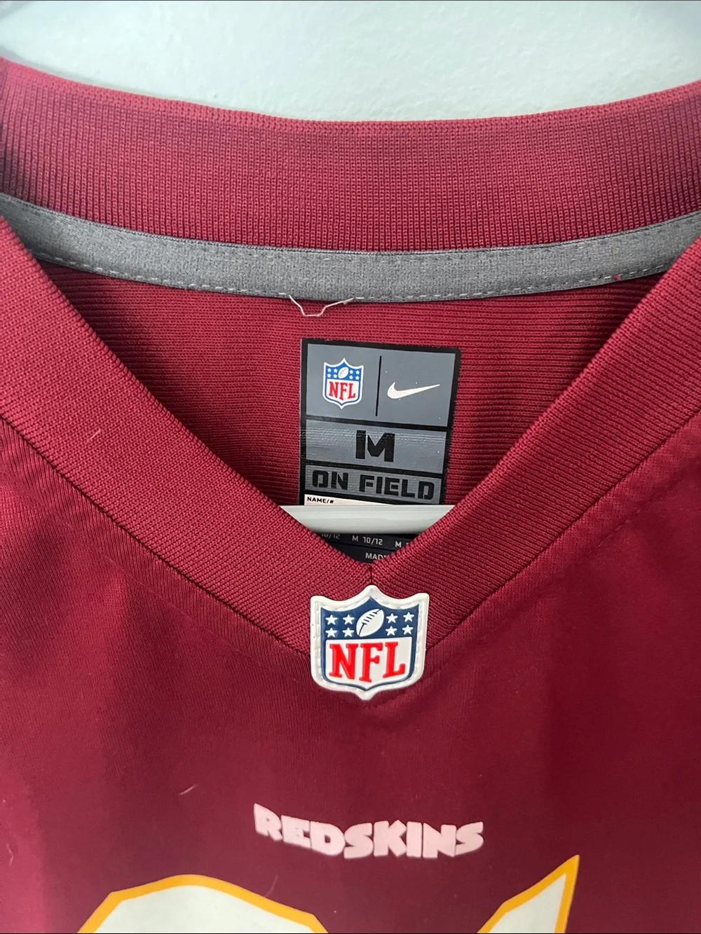 Nike Youth Burgundy Football Jersey #31 with Gold & White Accents redskins M